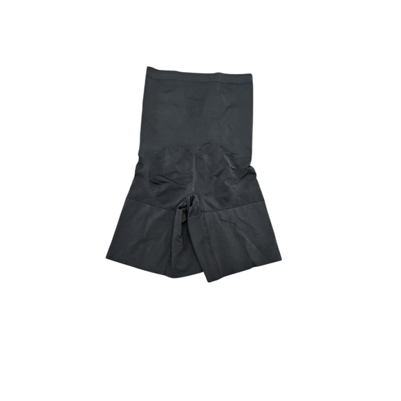 NWOT Spanx Oncore High Waisted Mid Thight Shorts Sz M - Picture 6 of 7